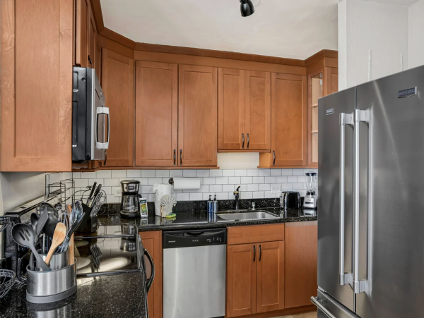 Luxurious 4-Bedroom Maui Retreat in Kaanapali